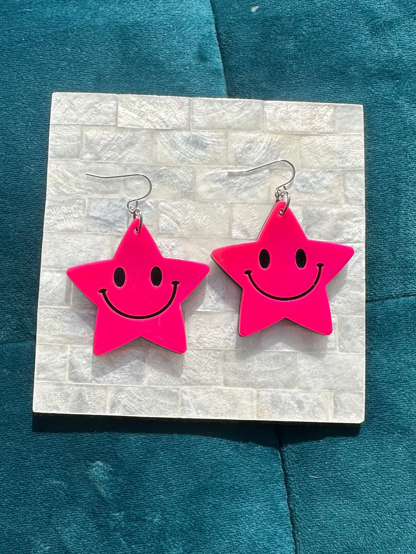 Hot Pink Smiling Large Acrylic Star