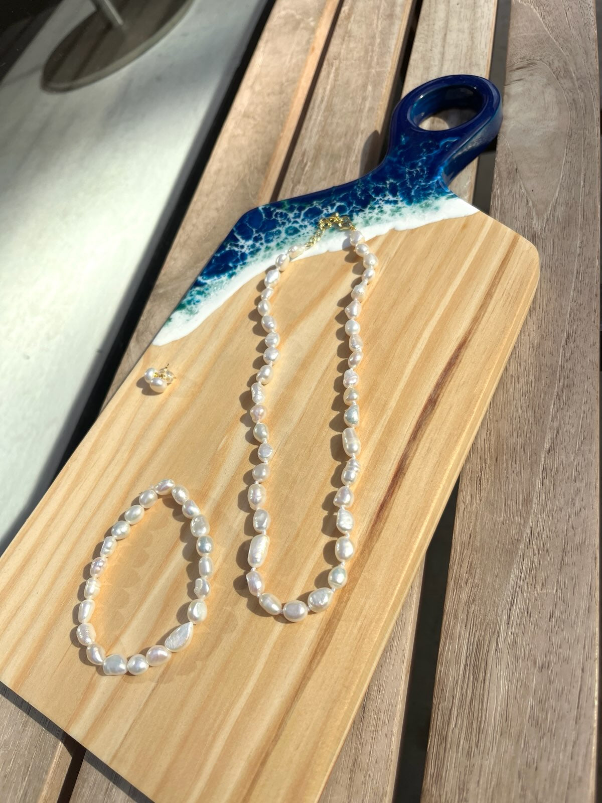 Freshwater pearl set - Necklace, bracelet, studs